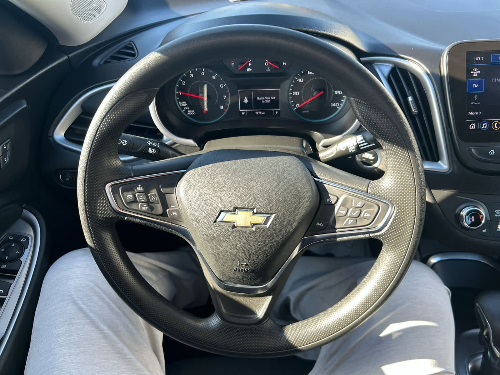 Used 2025 Chevrolet Malibu LT image 21