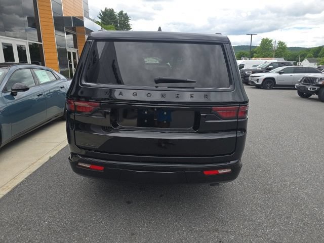 Used 2022 Jeep Wagoneer Series I AWD/4WD image 5