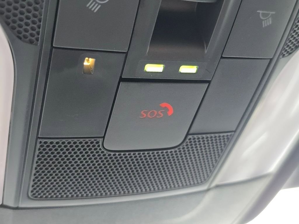 New 2025 INFINITI QX55 Essential image 11