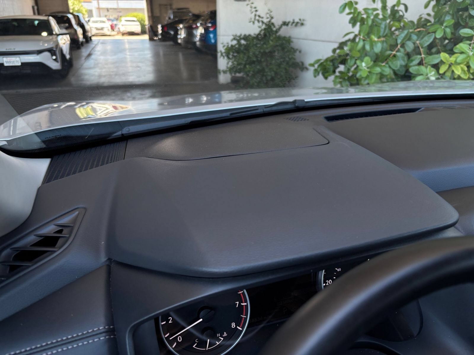 Used 2025 Nissan Rogue SV FWD image 36