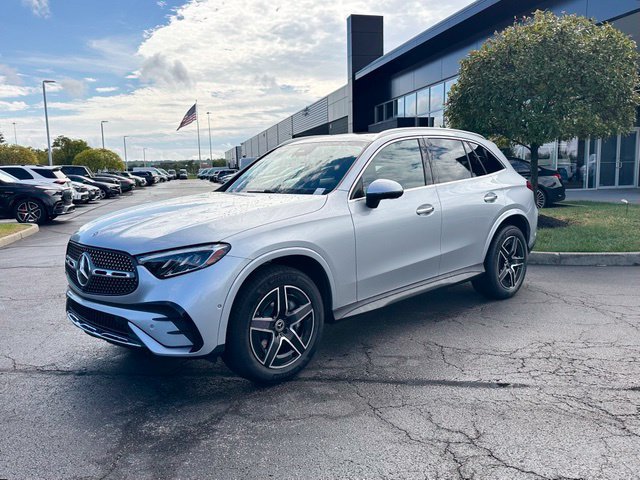 New 2027 Mercedes-Benz GLC 300 4MATIC image 5