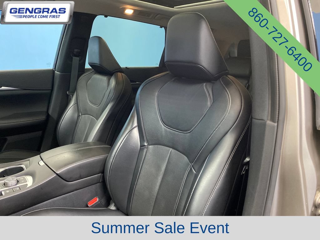Used 2023 INFINITI QX60 Sensory w/ Vision Package AWD/4WD image 10