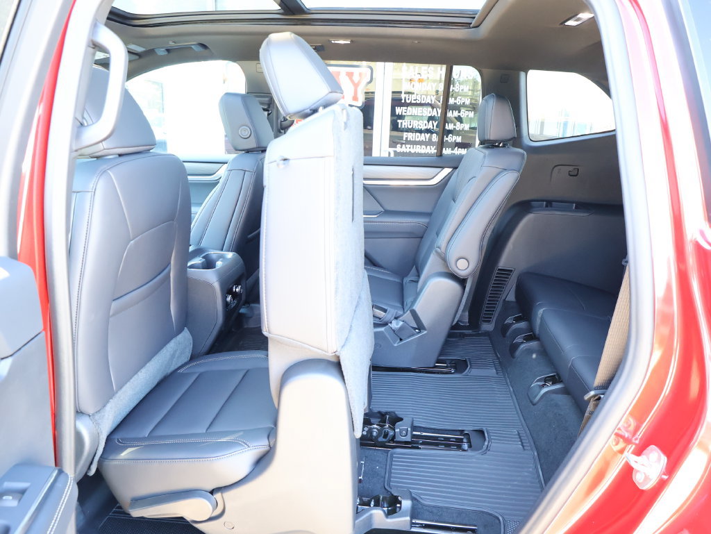 New 2027 GMC Acadia Elevation w/ Black Edition AWD/4WD image 27