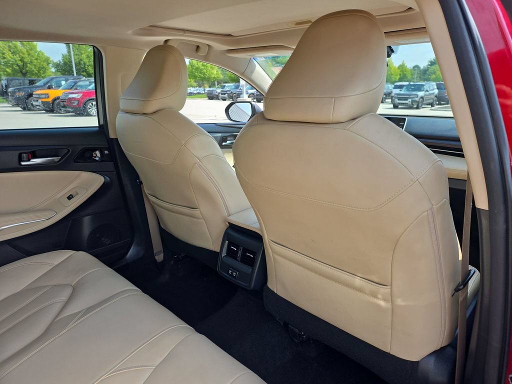 Used 2019 Toyota Avalon XLE w/ Moonroof Package FWD image 31