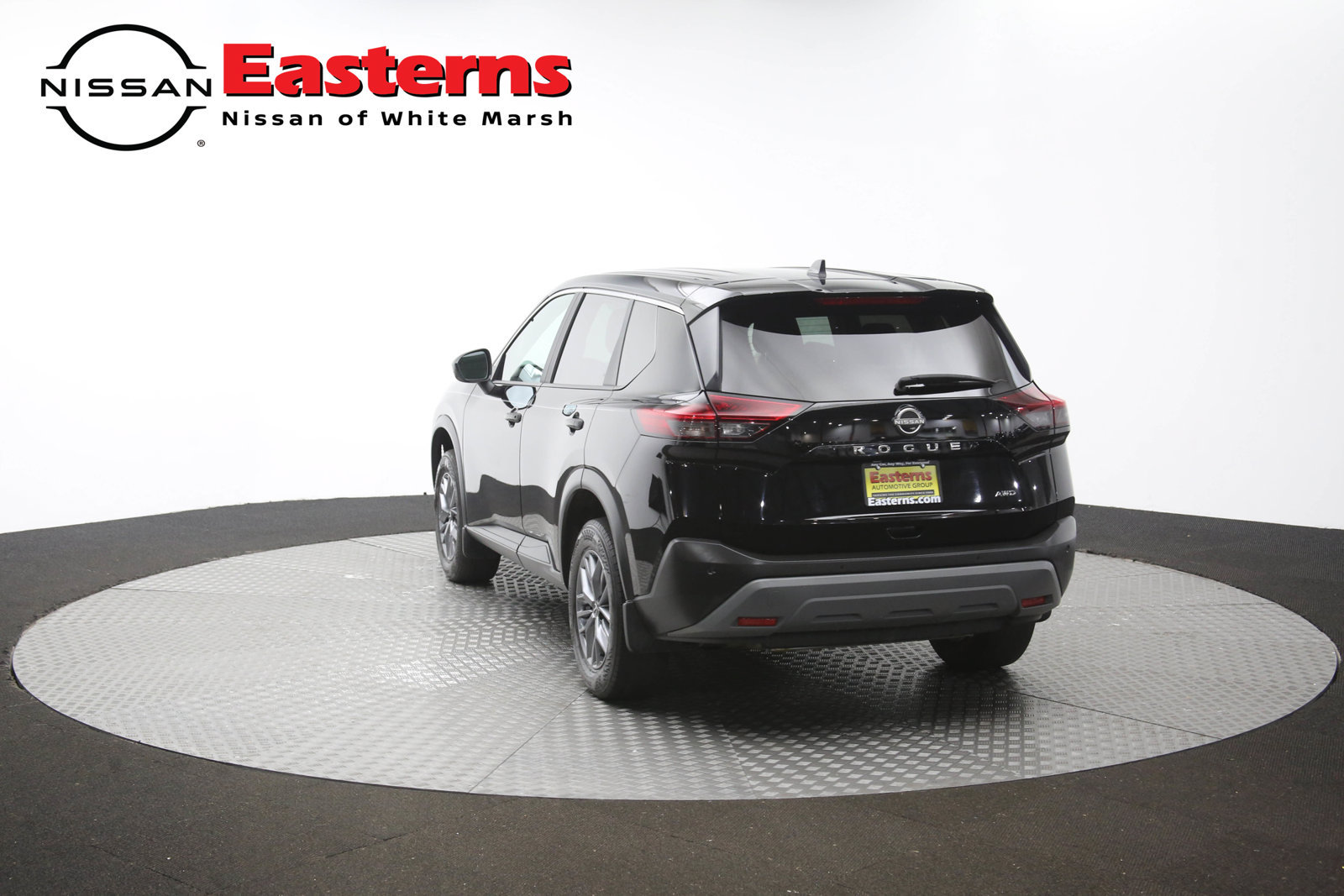 Used 2023 Nissan Rogue S AWD/4WD image 60