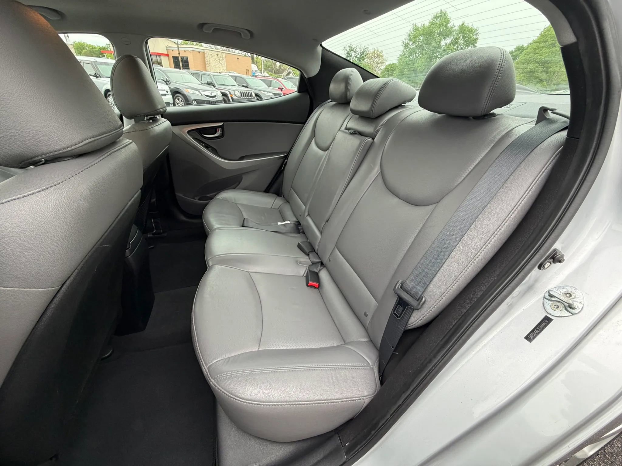 Used 2012 Hyundai Elantra Limited w/ Technology Pkg 5 FWD image 24