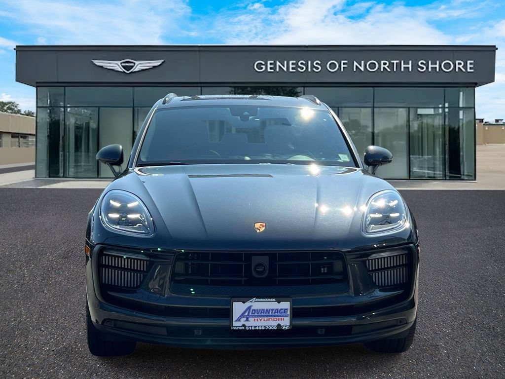 Used 2024 Porsche Macan S AWD/4WD image 2