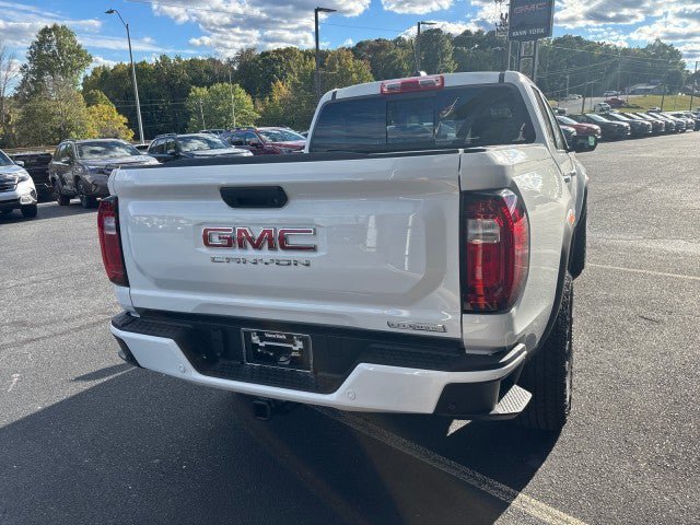 New 2026 GMC Canyon Elevation w/ Convenience Package RWD image 45