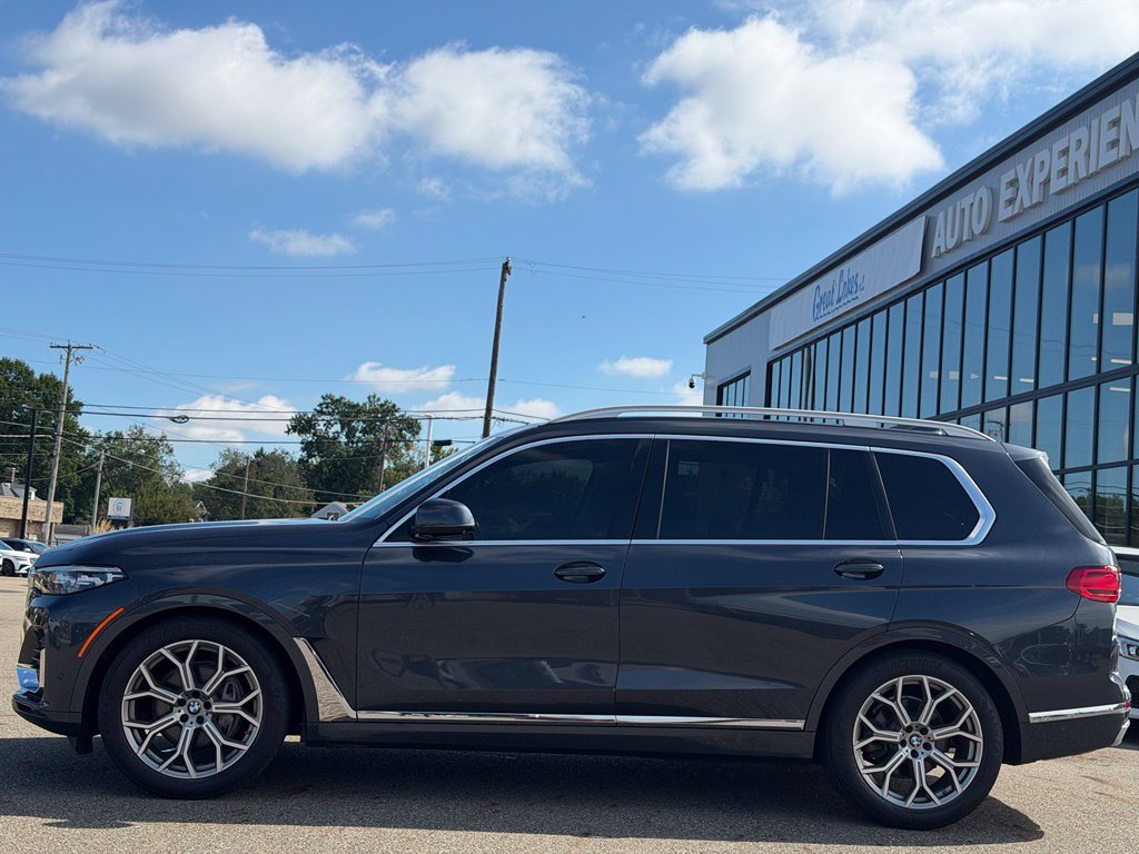Used 2020 BMW X7 xDrive40i w/ Premium Package AWD/4WD image 2