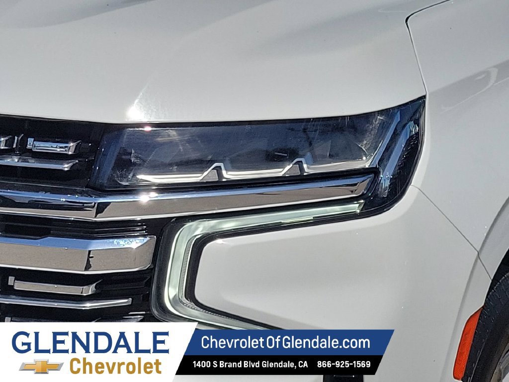 Certified 2023 Chevrolet Suburban Premier RWD image 9