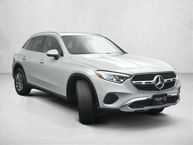 Certified 2026 Mercedes-Benz GLC 300 4MATIC image 4