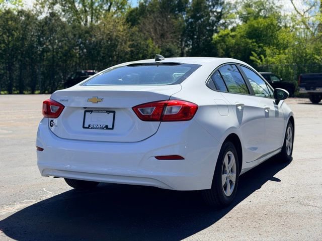 Used 2017 Chevrolet Cruze LS FWD image 2