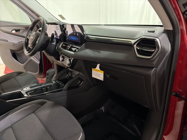 New 2026 Chevrolet TrailBlazer LT w/ Driver Confidence Package FWD image 22