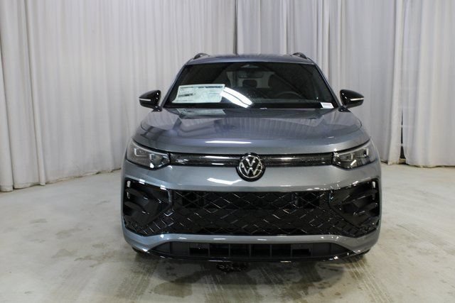 New 2026 Volkswagen Tiguan SE R-Line AWD/4WD image 33
