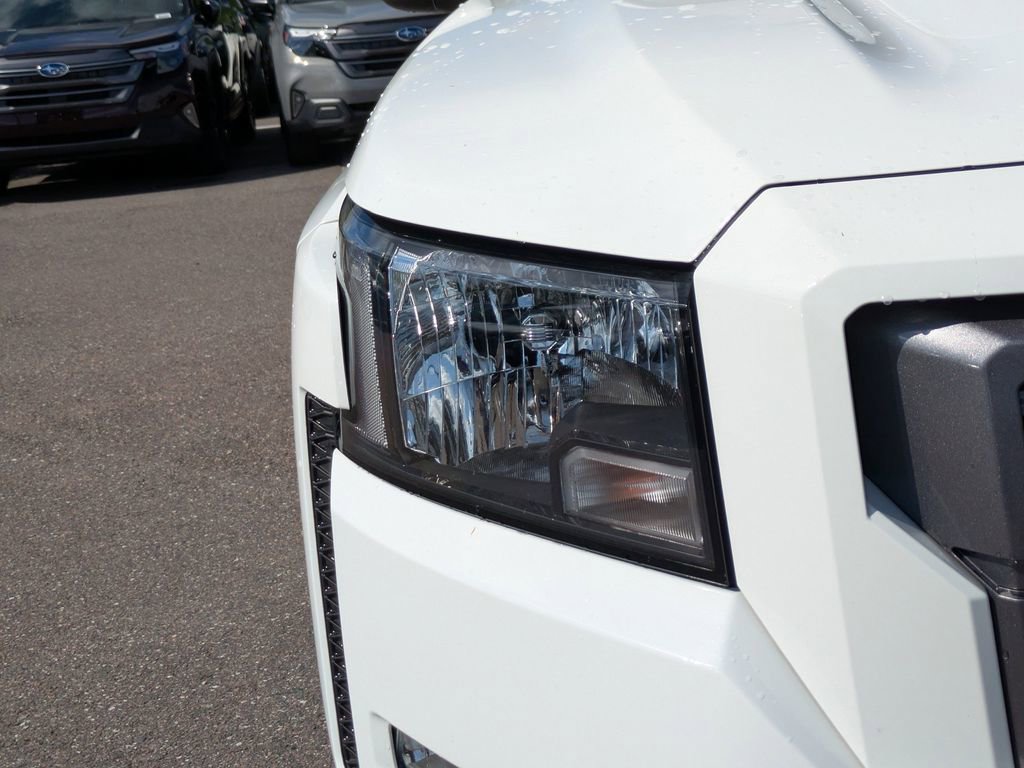 Used 2024 Nissan Frontier SV w/ SV Convenience Package image 9