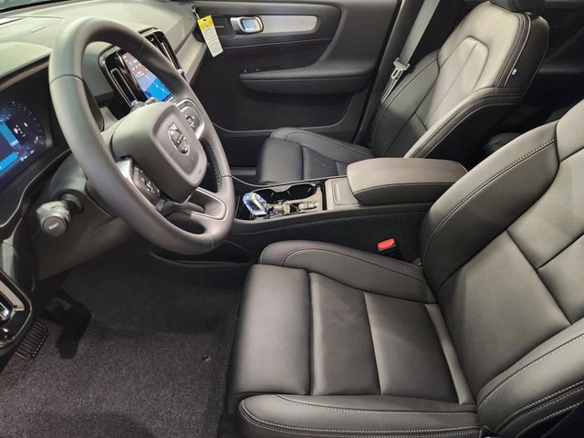 New 2026 Volvo XC40 B5 Ultra w/ Protection Package Premier AWD/4WD image 14