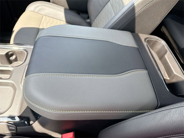 Used 2024 Chevrolet Silverado 1500 ZR2 w/ Technology Package image 21