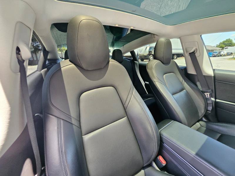 Used 2019 Tesla Model 3 Long Range RWD image 54