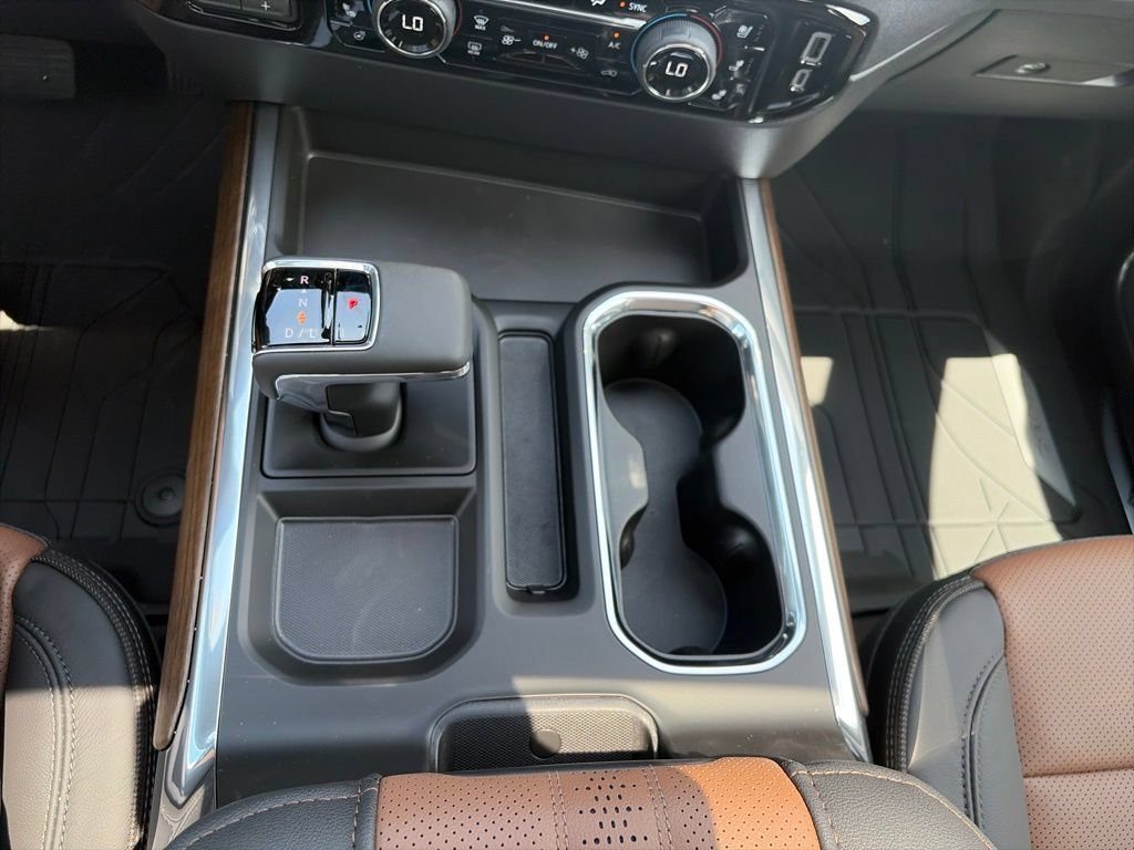 New 2026 Chevrolet Silverado 1500 High Country AWD/4WD image 24