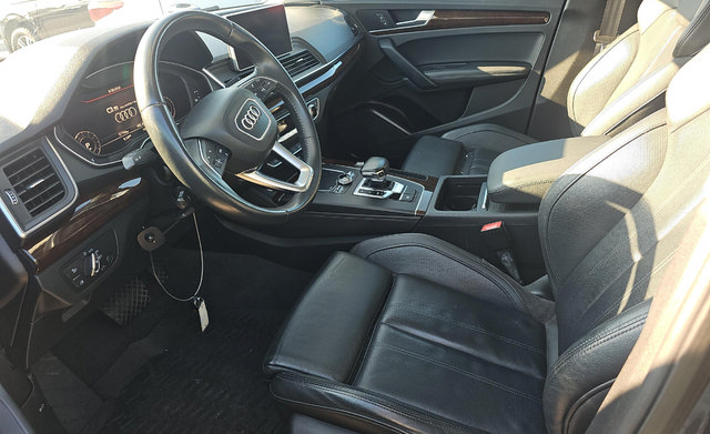 Used 2020 Audi Q5 2.0T Premium Plus AWD/4WD image 3