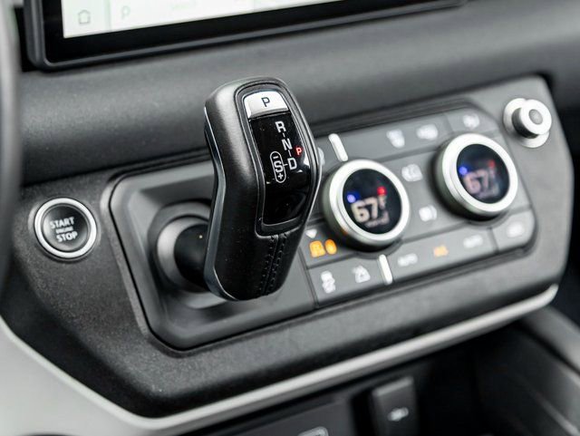 Used 2020 Land Rover Defender 110 HSE image 20