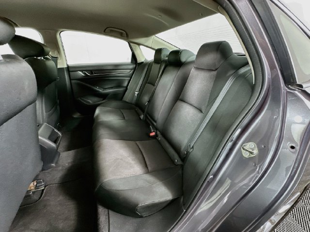 Used 2018 Honda Accord LX image 23
