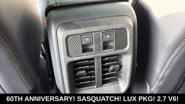 New 2026 Ford Bronco Outer Banks w/ Sasquatch Package AWD/4WD image 8