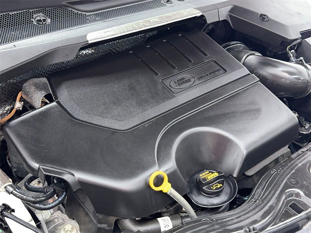 Used 2022 Land Rover Discovery Sport SE image 62