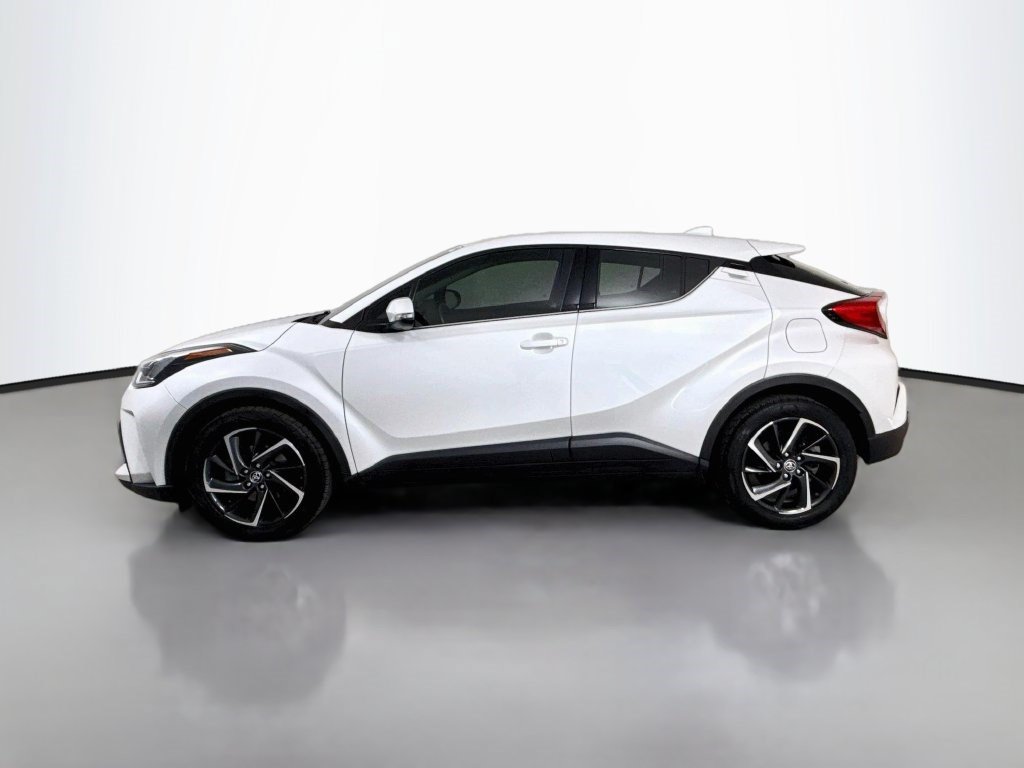 Used 2022 Toyota C-HR Limited FWD image 6