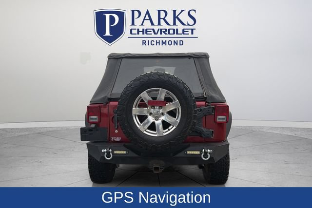 Used 2013 Jeep Wrangler Unlimited Sahara w/ Connectivity Group AWD/4WD image 7