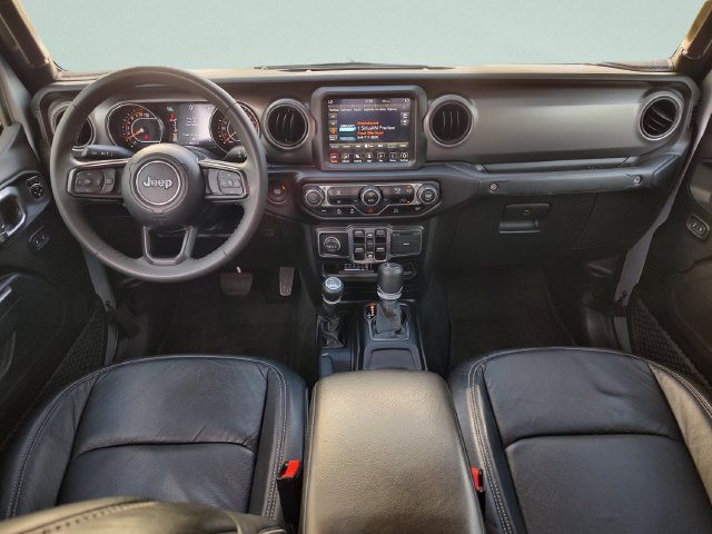 Used 2023 Jeep Gladiator Sport AWD/4WD image 9