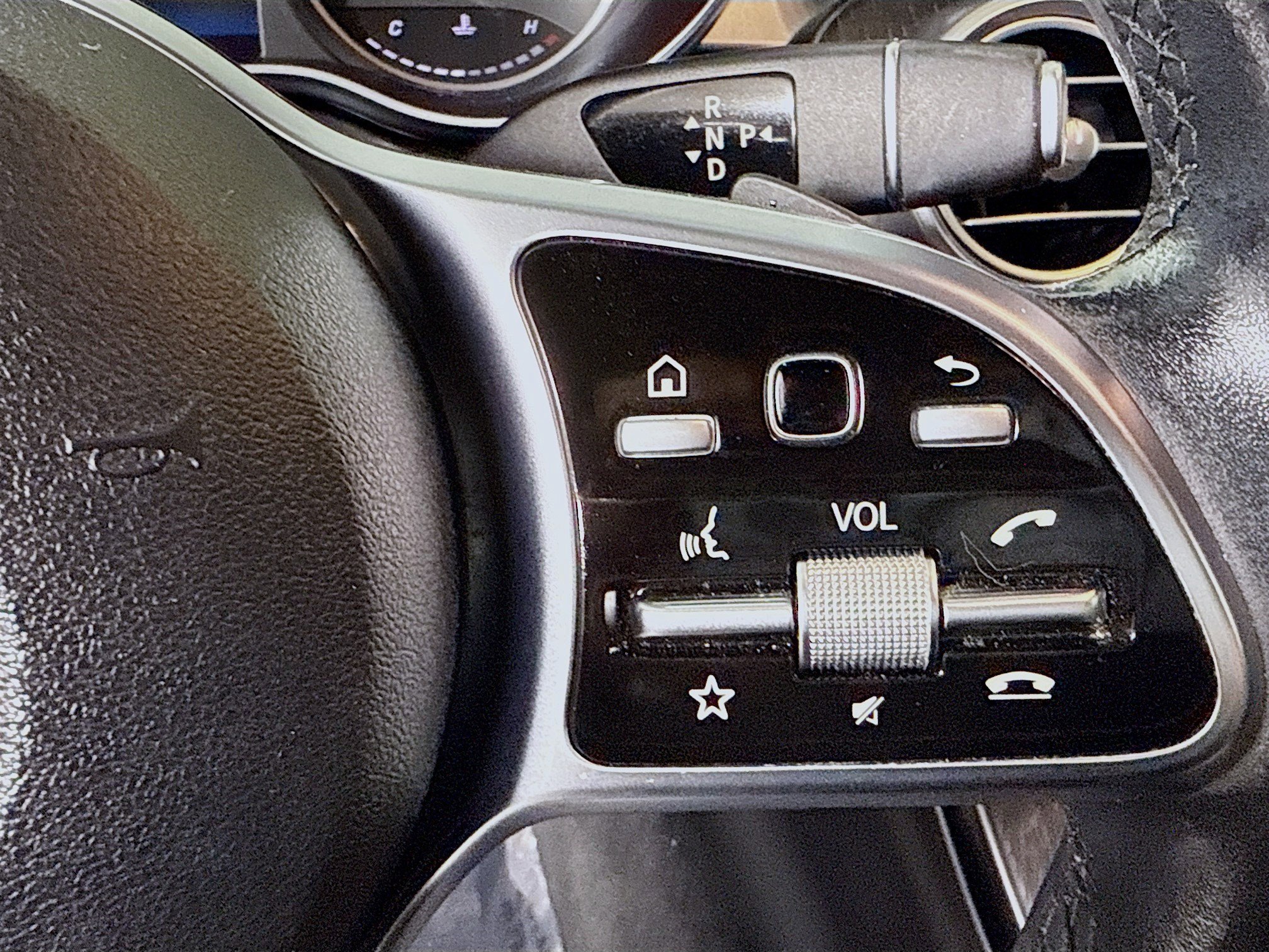 Used 2020 Mercedes-Benz C 300 Sedan image 15