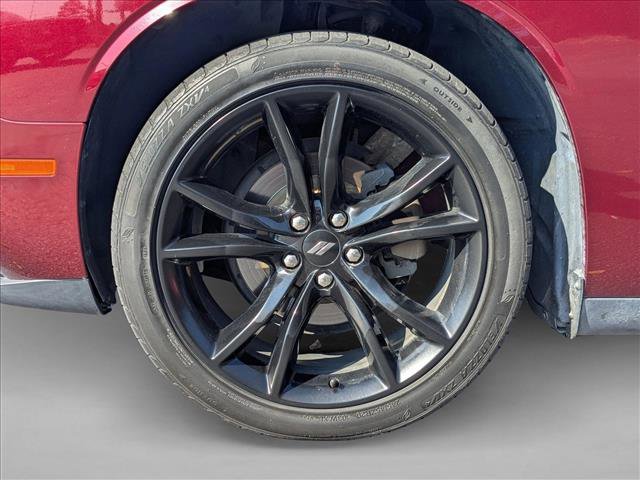 Used 2017 Dodge Challenger SXT w/ Blacktop Package image 19
