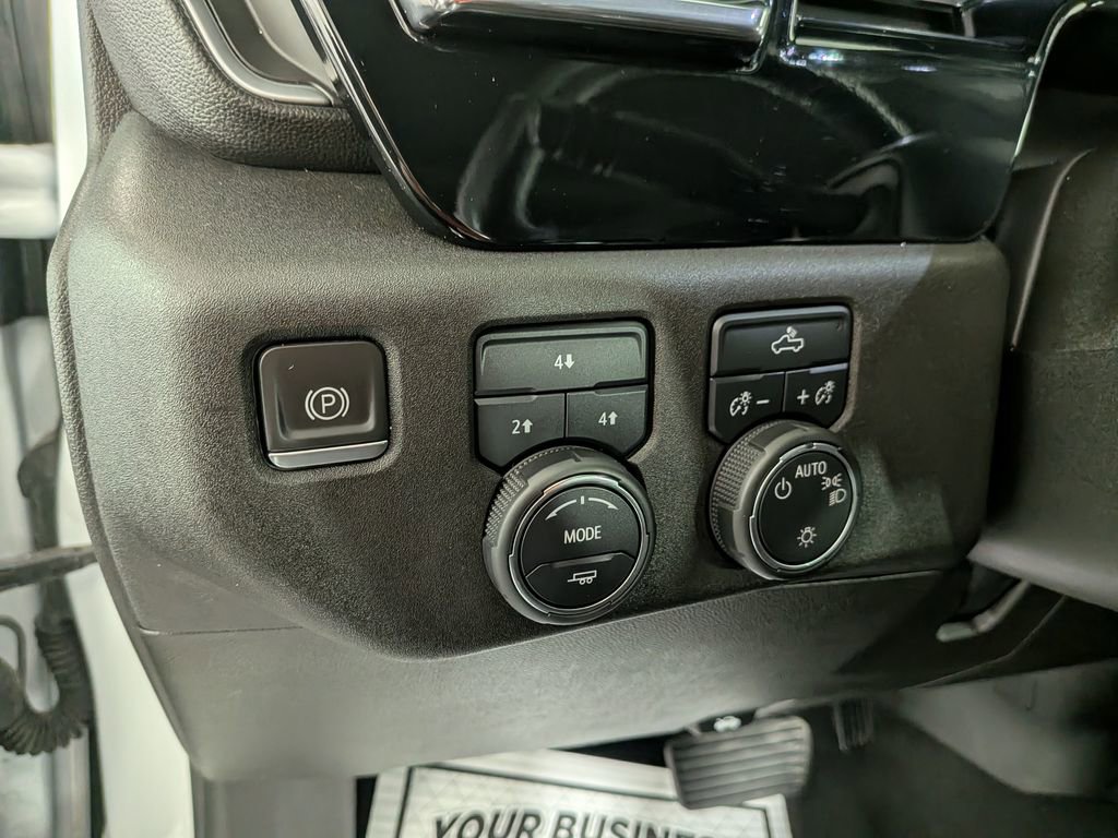 Certified 2024 Chevrolet Silverado 2500 LT image 16