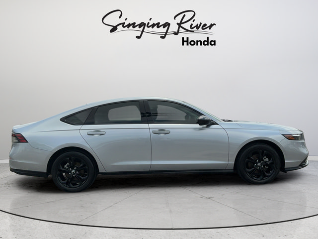 Used 2025 Honda Accord SE image 8
