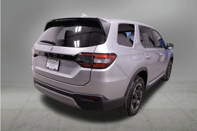 Certified 2025 Honda Pilot EX-L image 6