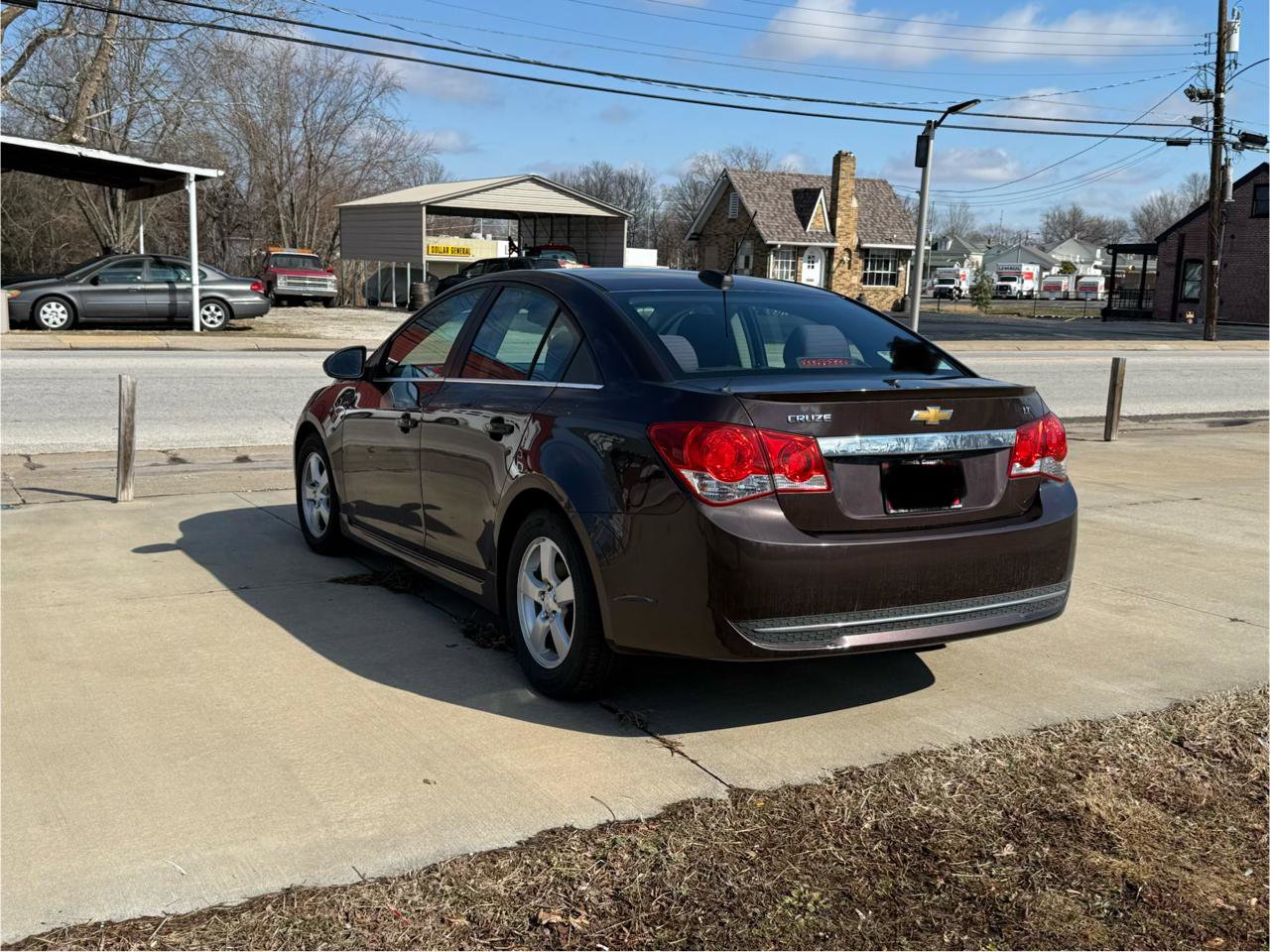 Used 2015 Chevrolet Cruze LT w/ Sun And Sound Package image 3