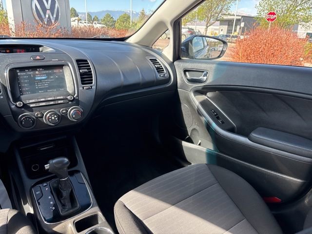 Used 2018 Kia Forte S FWD image 18
