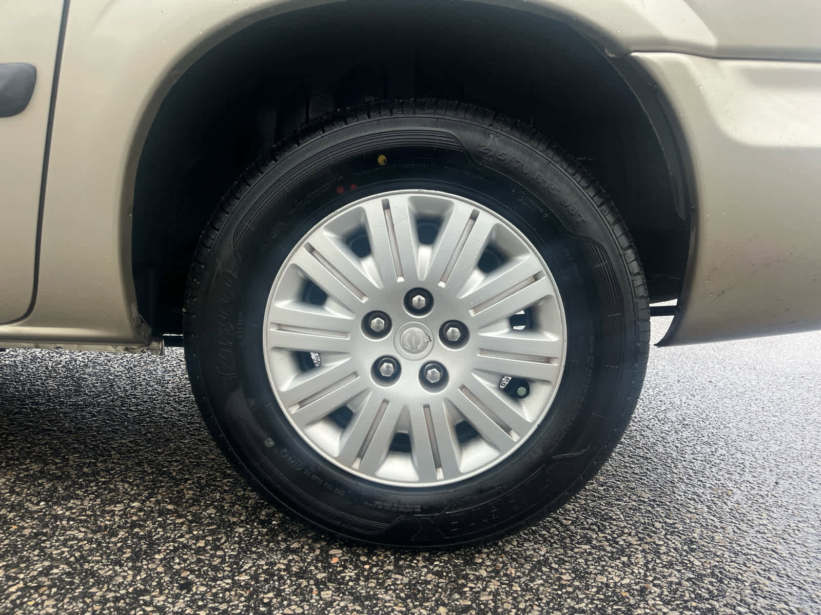 Used 2007 Chrysler Town & Country w/ Popular Equipment Group I image 29