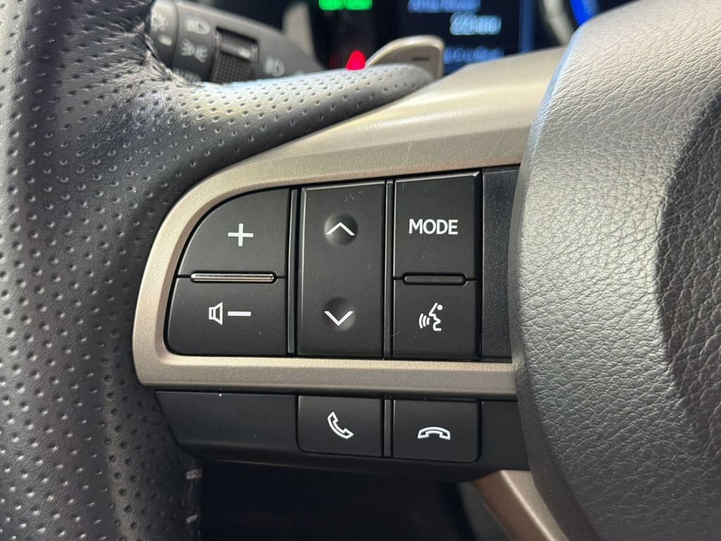Used 2018 Lexus RX 450h F Sport w/ Accessory Package AWD/4WD image 17