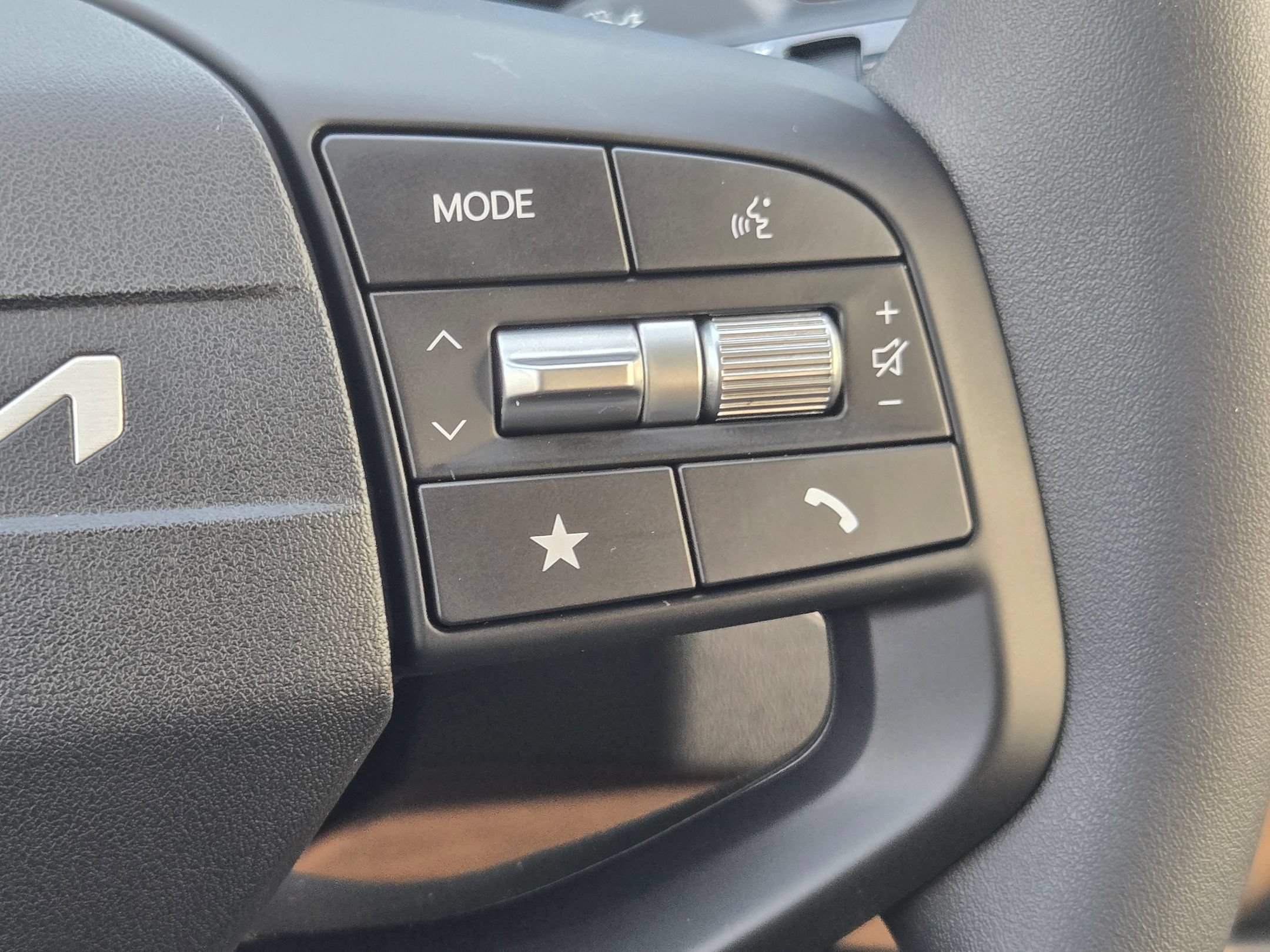 New 2026 Kia K4 FWD image 23