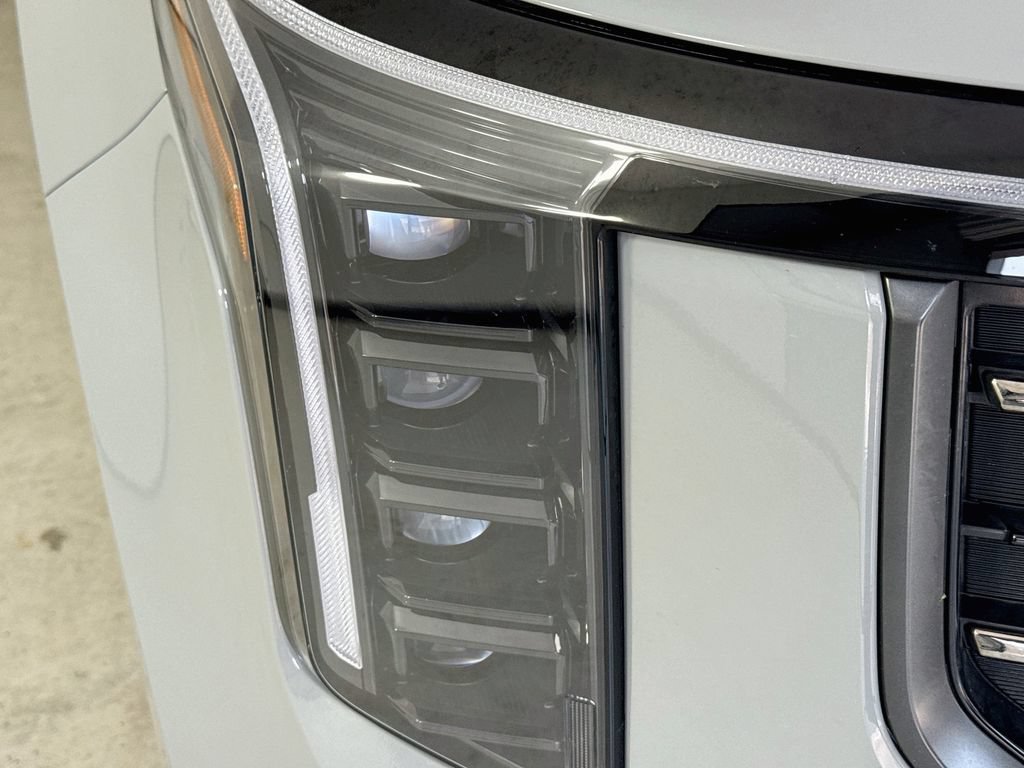 Used 2025 Kia Carnival SX Prestige FWD image 41