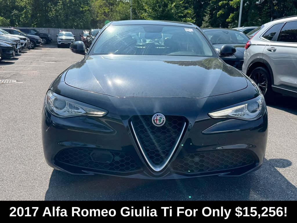 Used 2017 Alfa Romeo Giulia Ti w/ TI Lusso Package AWD/4WD image 2