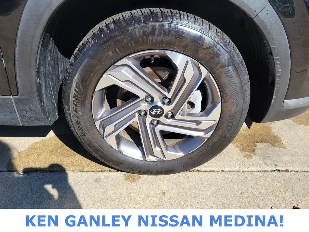 Used 2023 Hyundai Santa Fe SEL image 22