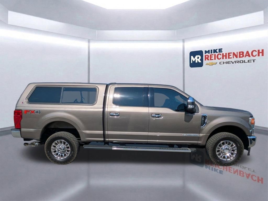 Used 2022 Ford F250 XLT w/ XLT Premium Package AWD/4WD image 3