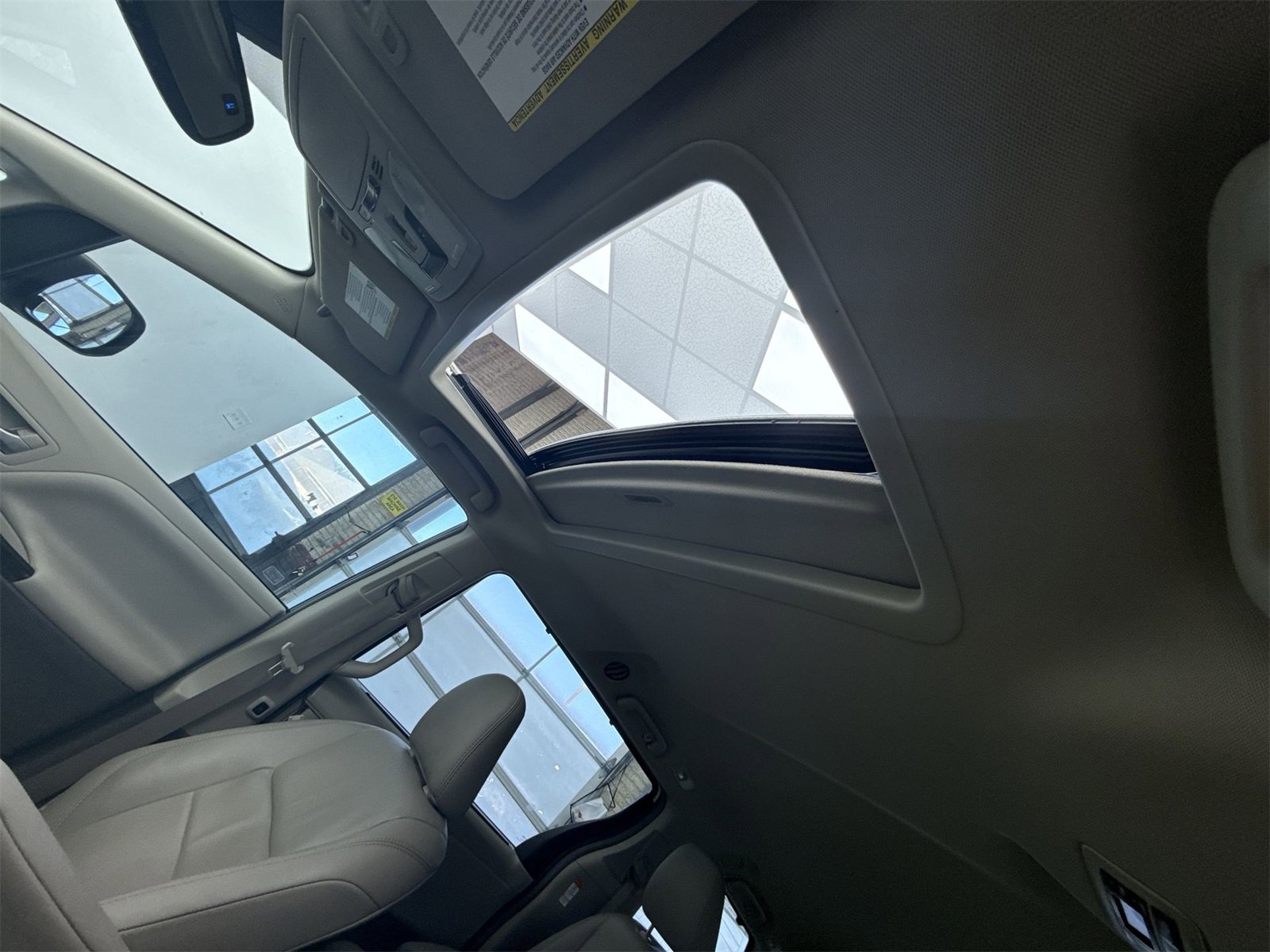 Used 2018 Toyota Sienna XLE w/ XLE Navigation Package image 30