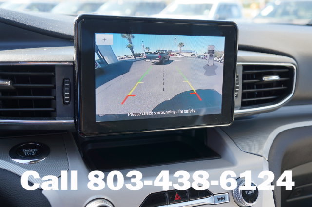 Used 2023 Ford Explorer XLT w/ Equipment Group 202A RWD image 9
