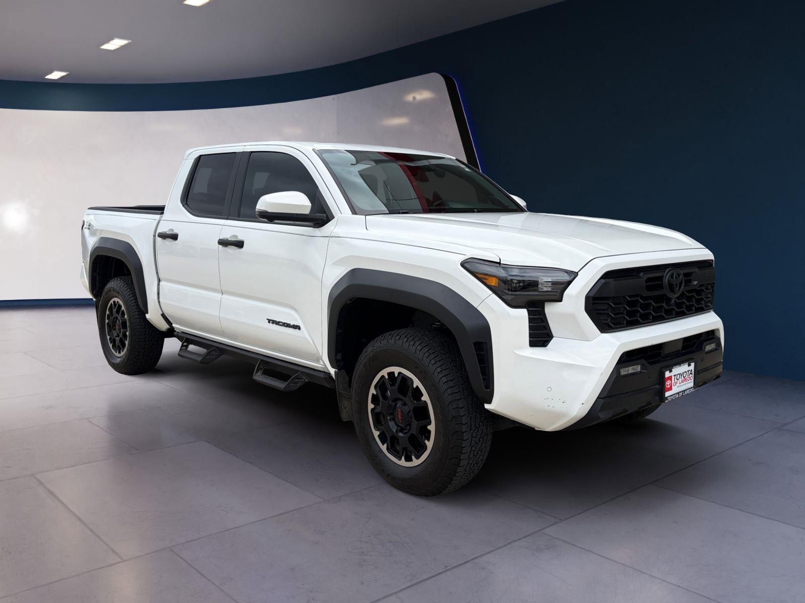 Used 2024 Toyota Tacoma TRD Off-Road w/ TRD Off Road Premium Package image 7