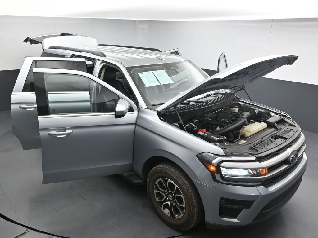 Used 2024 Ford Expedition Max XLT AWD/4WD image 40