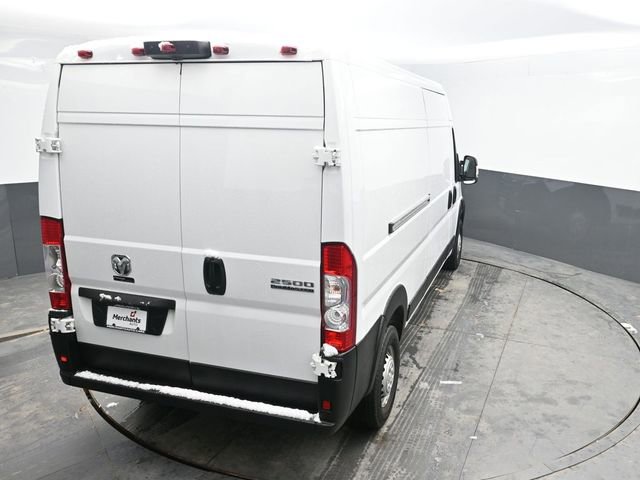 Used 2025 RAM ProMaster 2500 w/ Convenience Group image 27